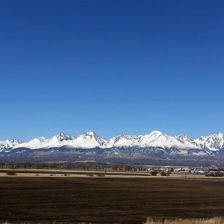 Utulny Byt S Vyhladom Na Tatry Poprad Exterior photo